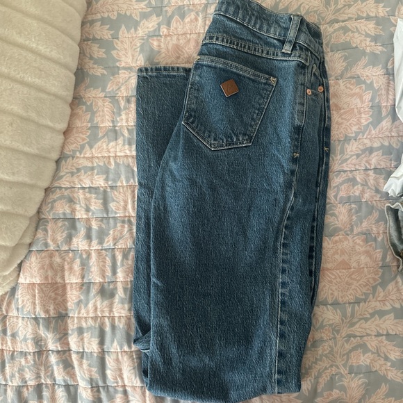 99’ low a brand jeans - Picture 1 of 4